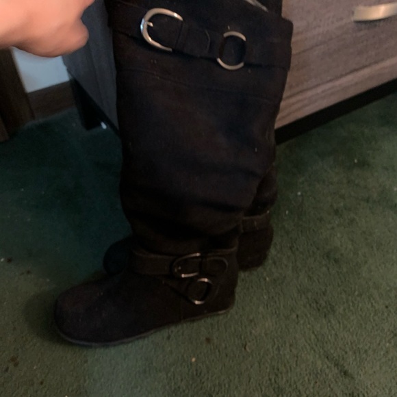 Over the knee boots - Picture 3 of 3